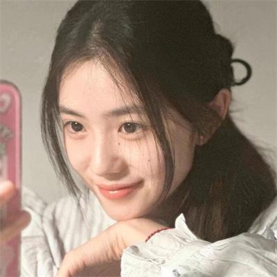 水原答案 海报